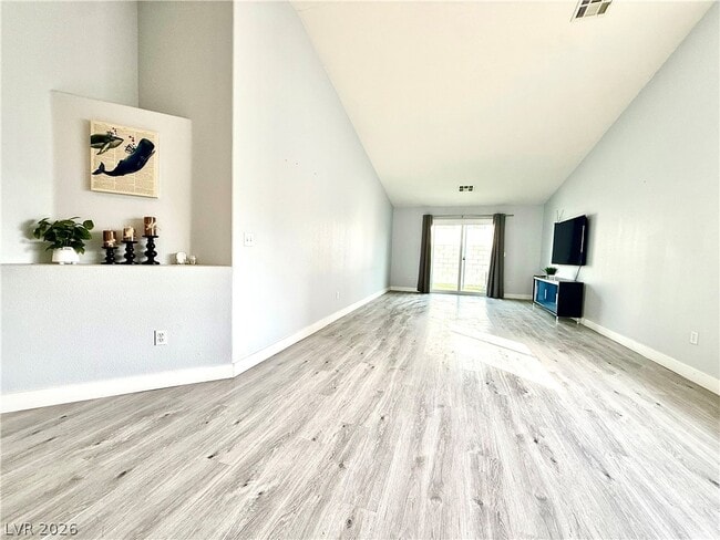 Building Photo - 3340 Strawberry Roan Rd