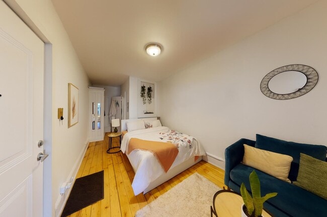 Building Photo - 1111 Washington St