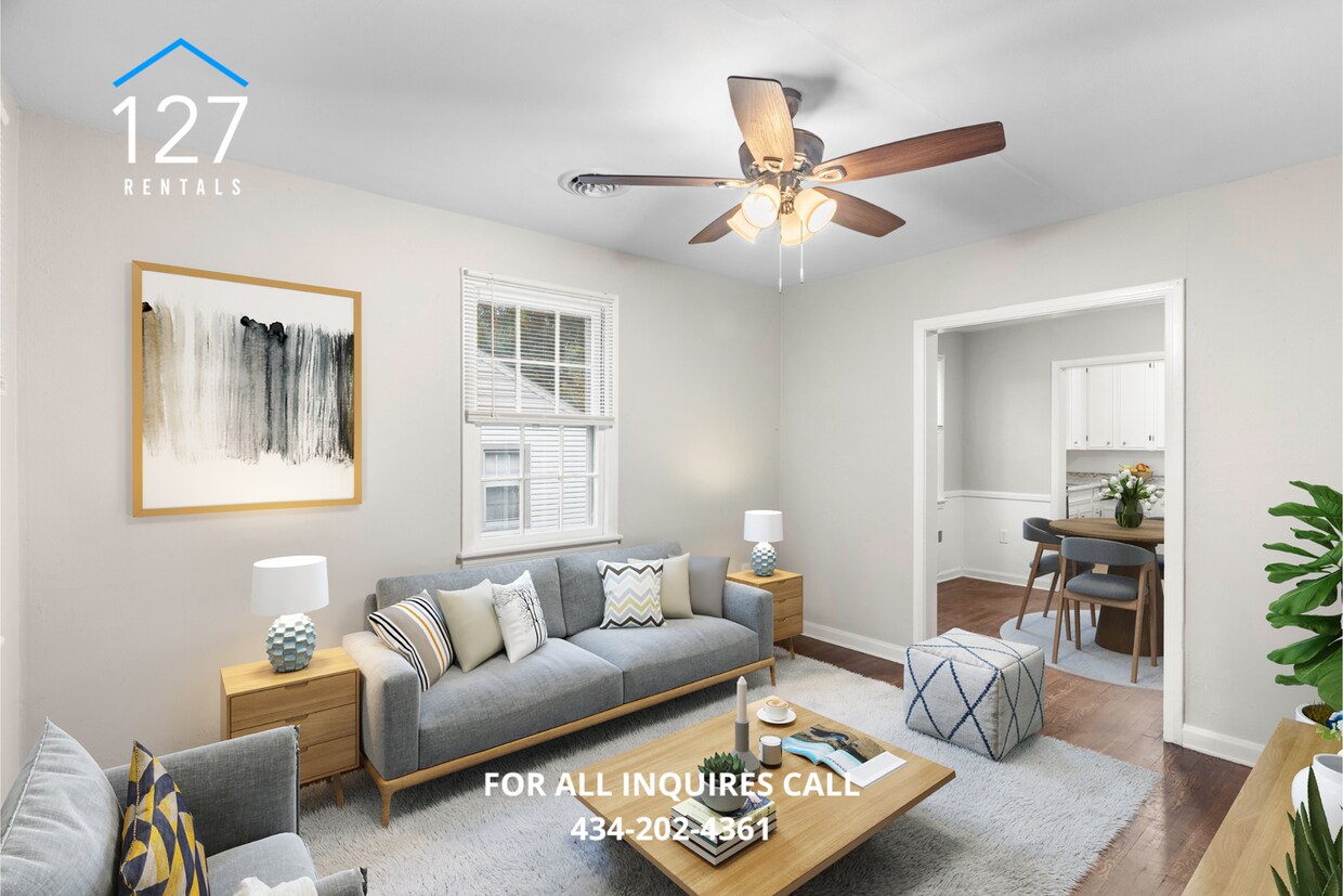 Foto principal - Charming 2-Bedroom Home in Ideal Lynchburg...