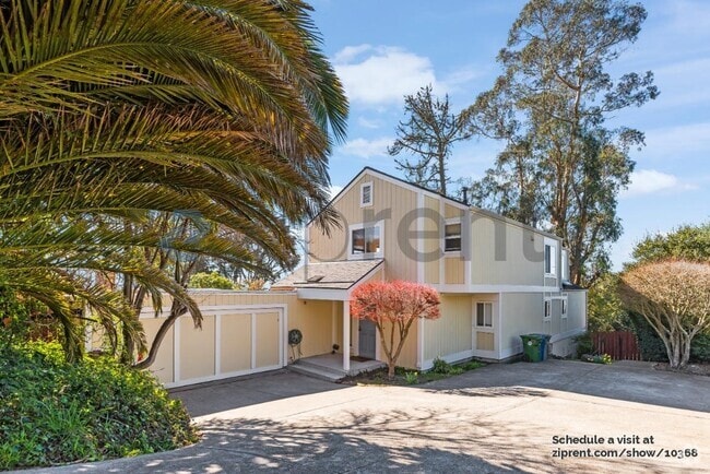 Building Photo - 8590 Terrace Dr