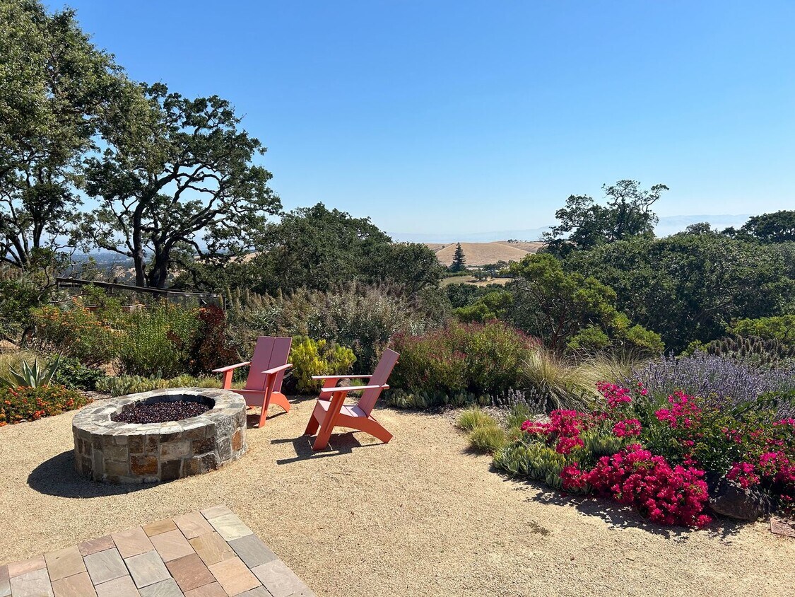 Primary Photo - Coming Soon! Stunning Ranch-Style Oasis in...