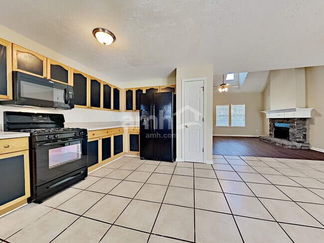 Foto del edificio - 227 Starlyn Dr