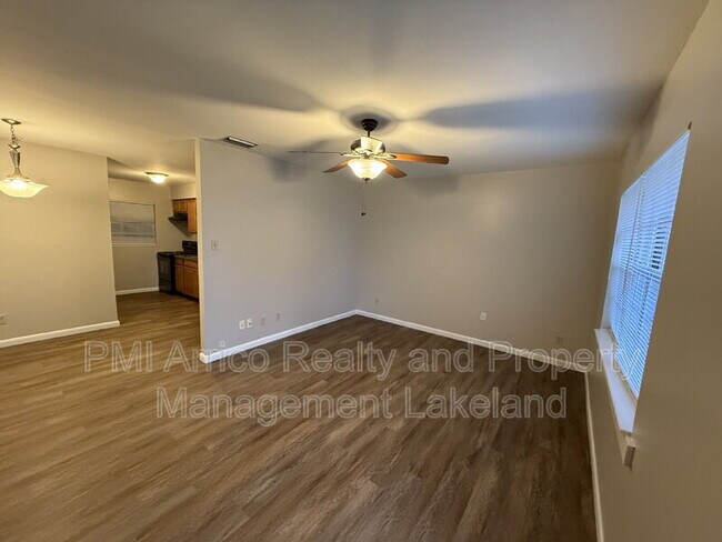 Building Photo - 3014 Reiter Dr