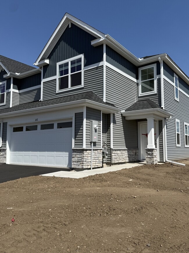 Building Photo - 1071 Anmeadle Row