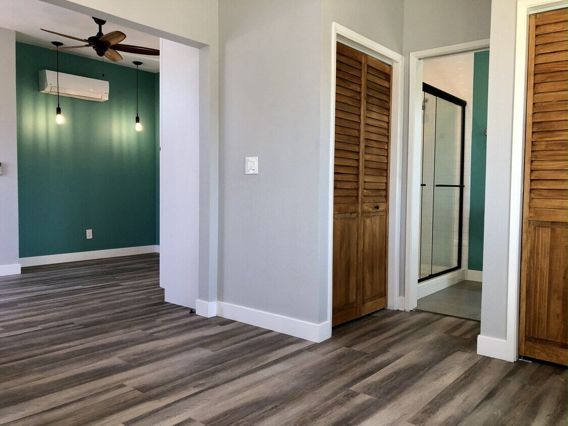 Foto principal - 3408 Copley Ave