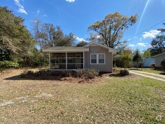 Building Photo - 4130 Lake Ave