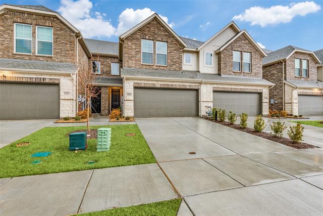 Primary Photo - 1356 Hill Country Pl