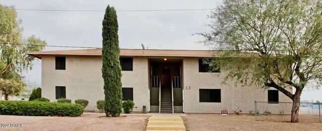 Building Photo - 45 Phoenix St
