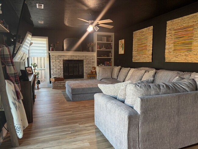 Building Photo - New Rental