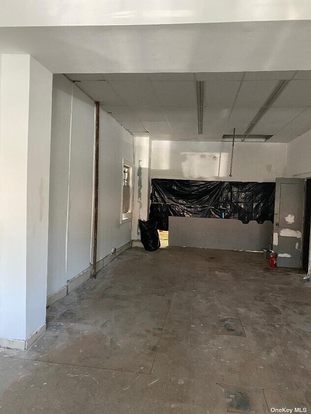Foto principal - 401 Rockaway Ave