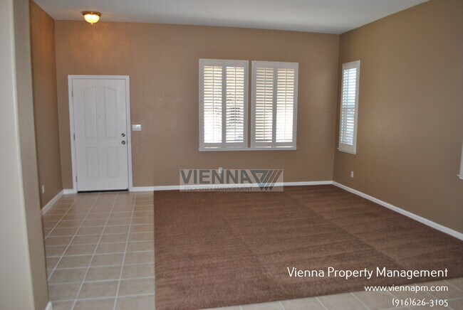 Building Photo - 1332 Crystal Hollow Ct