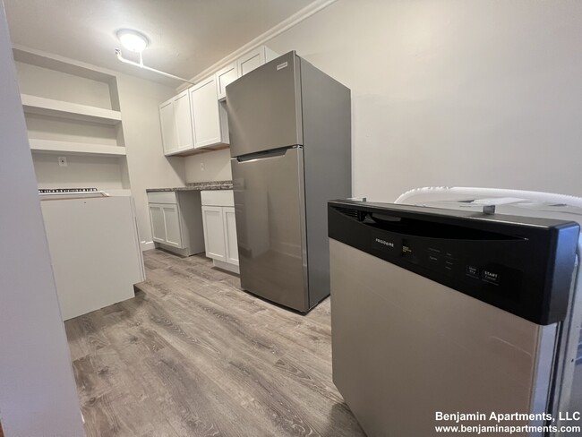 Building Photo - 1629 Commonwealth Ave