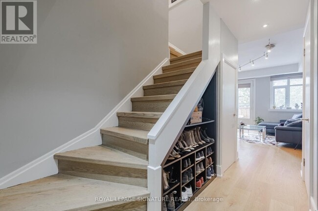 Photo du bâtiment - 500 Richmond St W