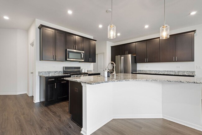 Foto del edificio - 143 Blanchard Ct