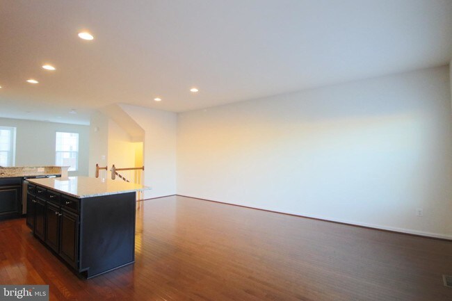 Building Photo - 109 Watersprite Way