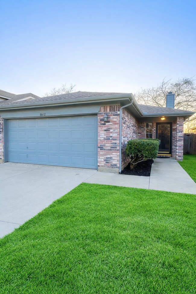 Building Photo - 10632 Towerwood Dr