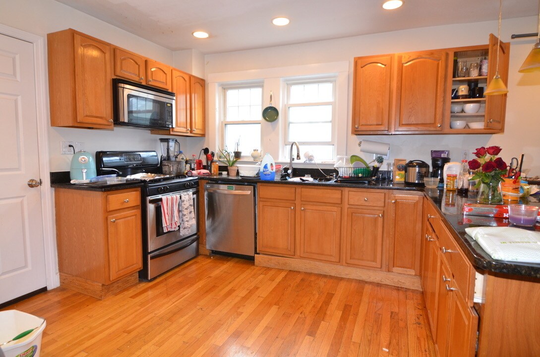 236 Parker Hill Ave Unit six bedroom apartment, Boston, MA 02120