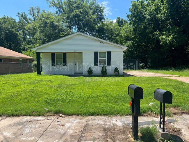 Photo - 1059 Eyers Rd House