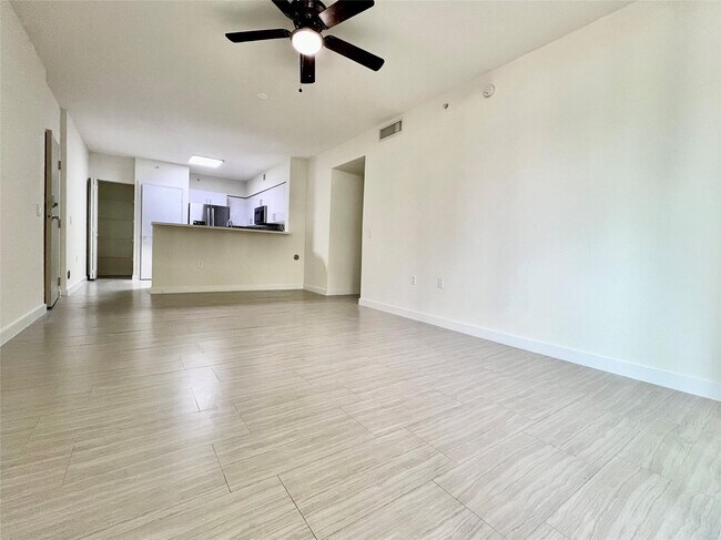 Foto del edificio - 601 NE 39th St