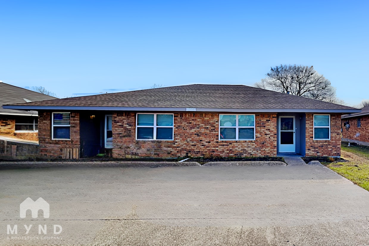 1305 Cardinal Dr Unit B Condo for Rent in Ennis, TX