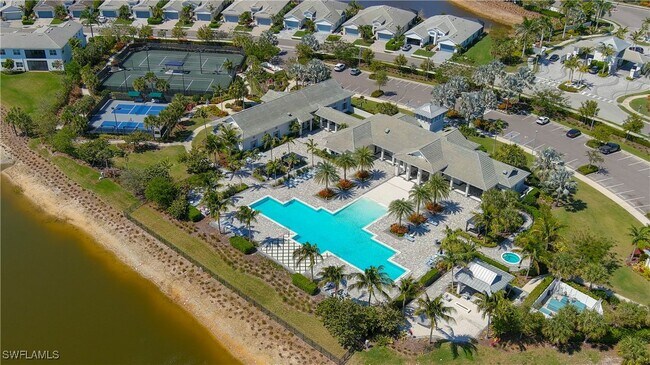 Building Photo - 8897 Redonda Dr