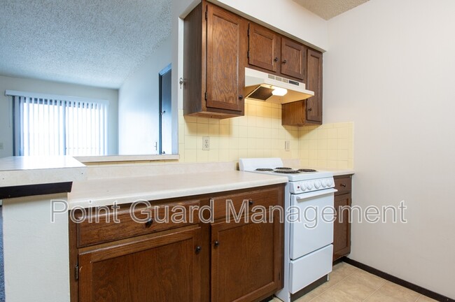 Foto del edificio - 2758 N Charles Ave