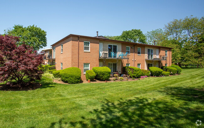 Building Photo - Northfield Apartments