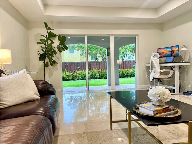 Foto del edificio - 14121 SW 130th Ave