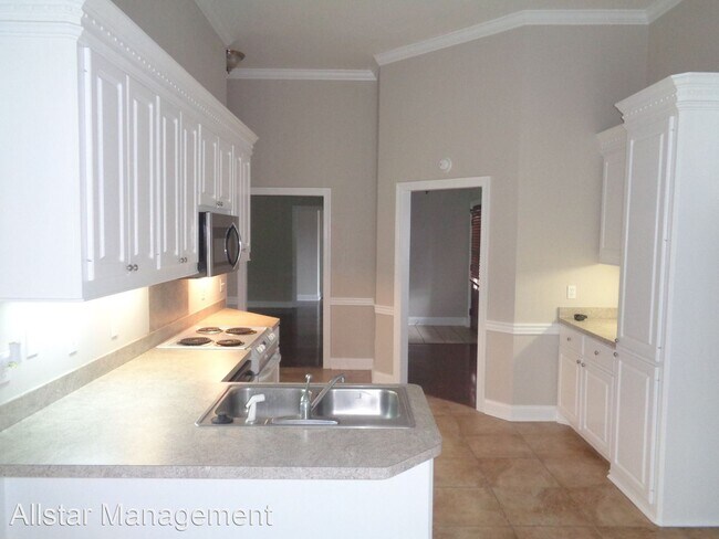 Foto del edificio - 4 br, 2 bath House - 410 Abbey Woods