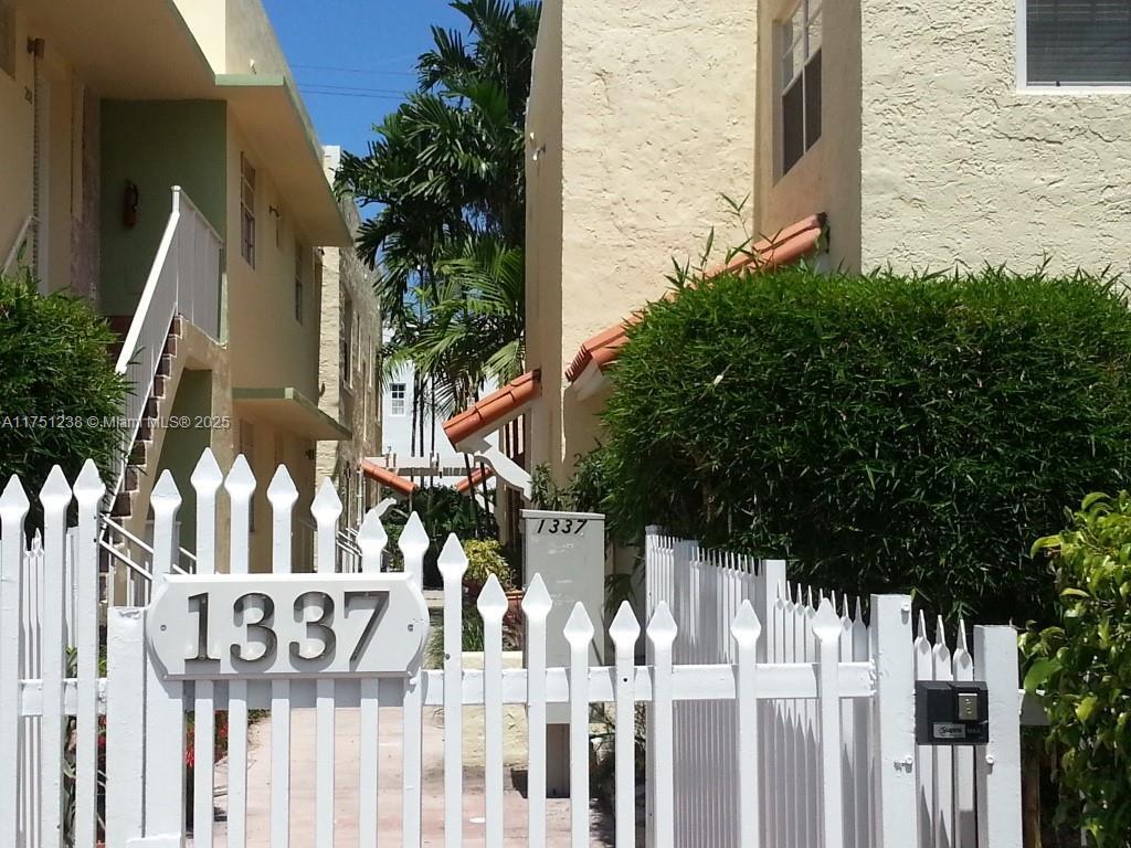 Primary Photo - 1337 Euclid Ave