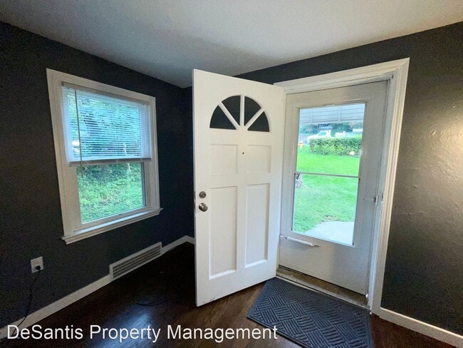 Building Photo - 3 br, 2 bath House - 5462 Library Road