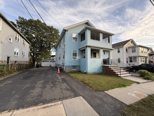 Foto del edificio - 20 Birch Rd