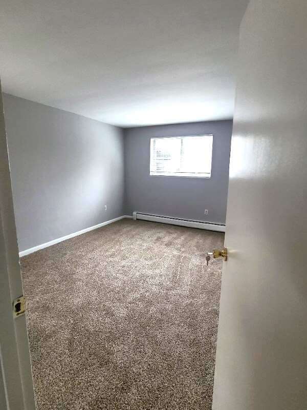 Building Photo - 3311 White Oak Dr