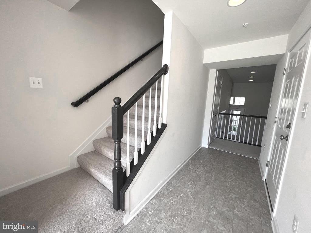 Foto principal - 620 Shore Forest Dr