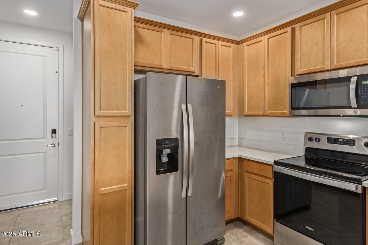 Foto principal - 2511 W Queen Creek Rd