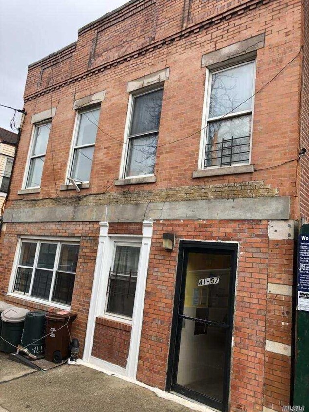 Foto principal - 41-57-57 71st St