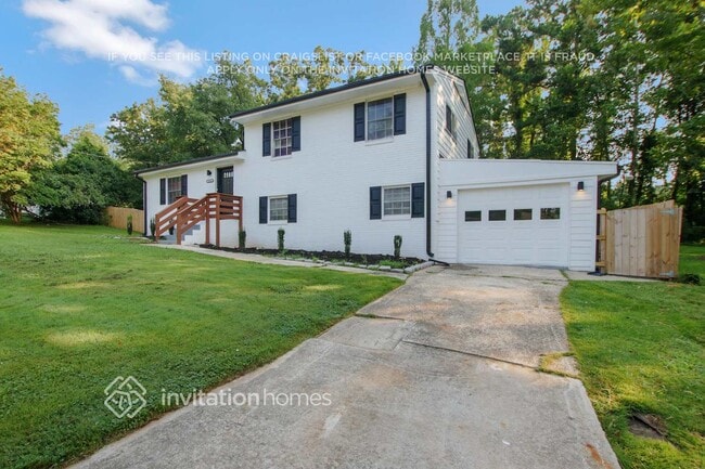 Building Photo - 2765 Westfield Trail SW