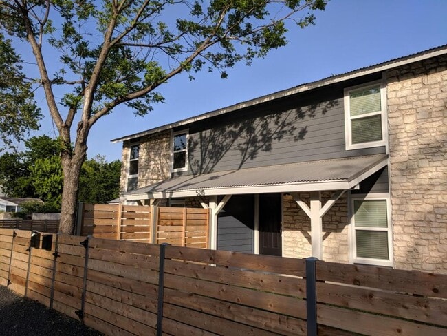 Building Photo - 5215 Guadalupe St
