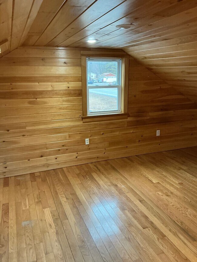 Foto del edificio - 165 Wiscasset Rd