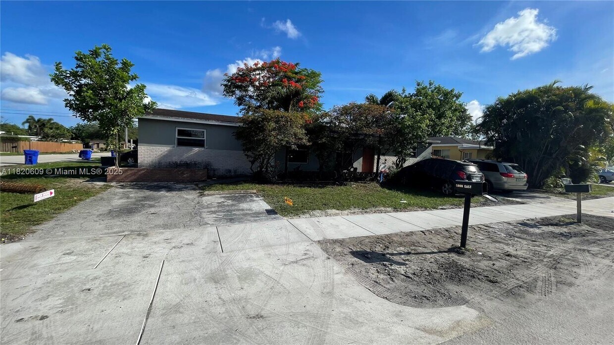 Primary Photo - 5900 Garfield St