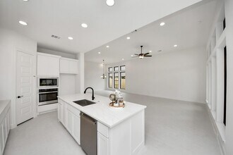 Building Photo - 8706 Incandesce Rise Dr