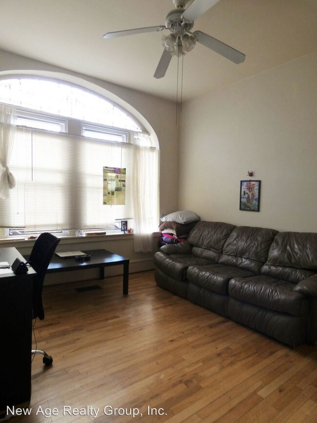 Foto del edificio - 3841 Hamilton St