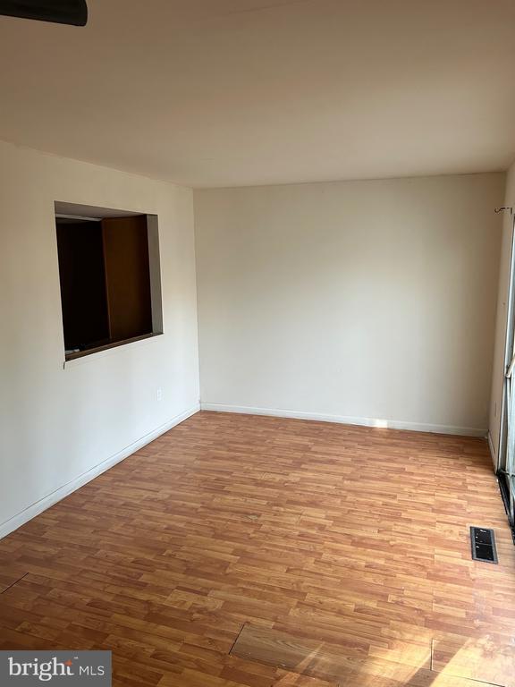 Building Photo - 89 Rockland Dr