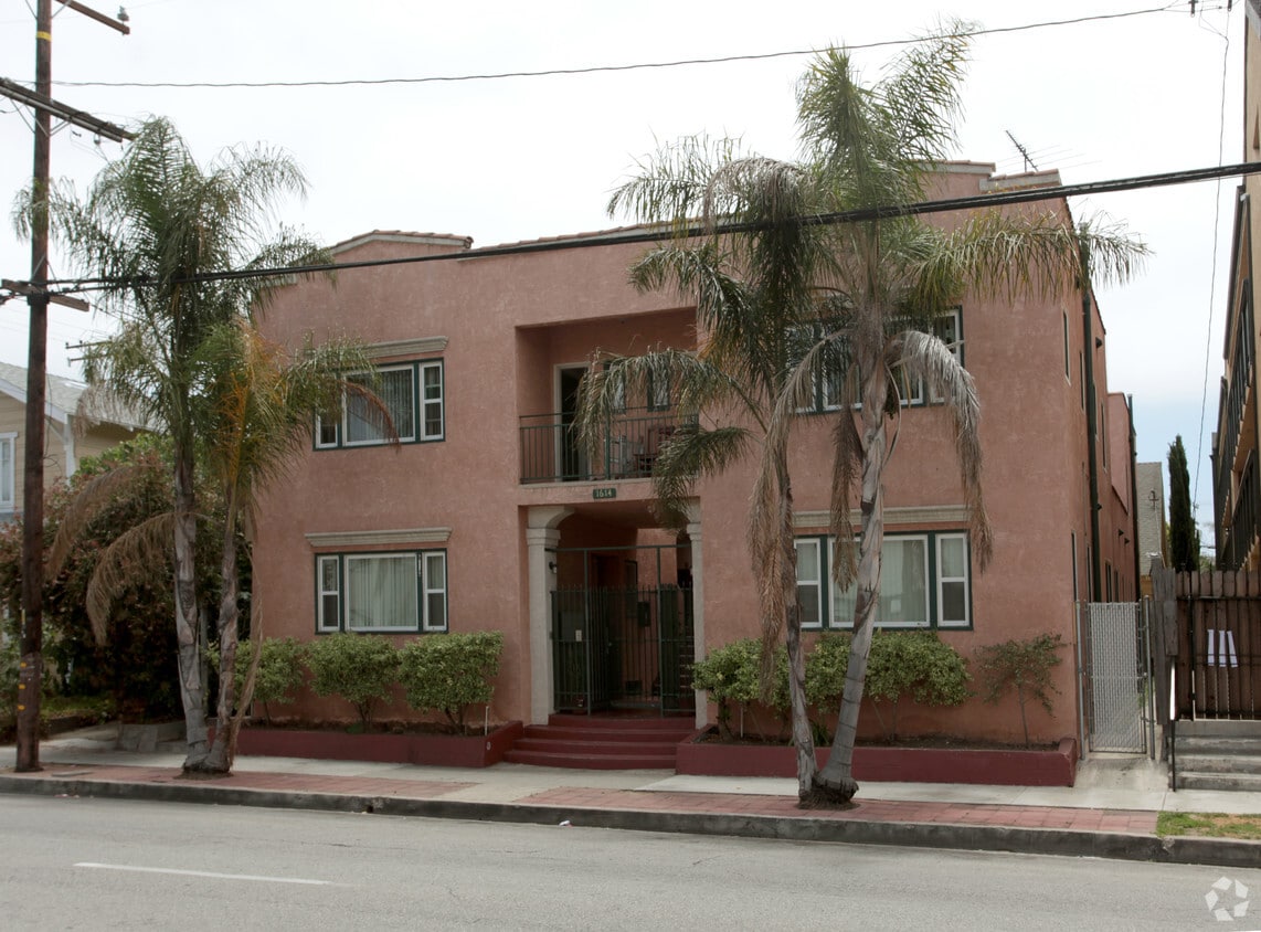 Primary Photo - 1614 E Broadway Long Beach, CA 90802