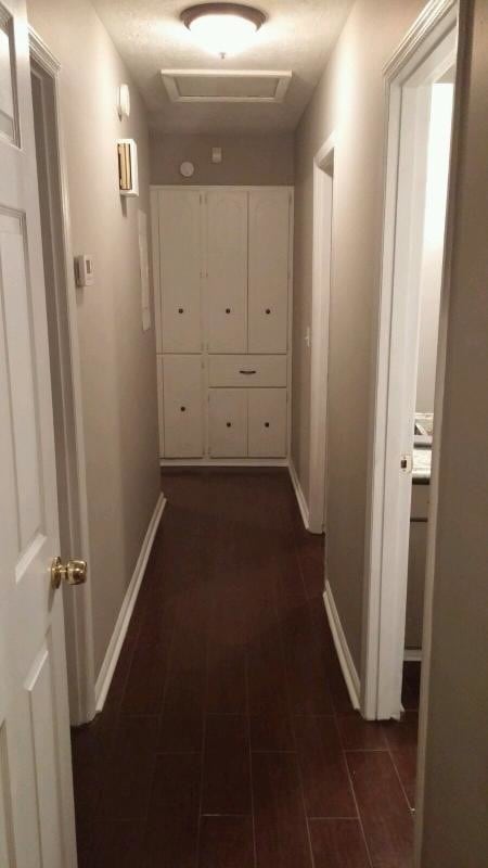 Foto del edificio - 403 Leary Ct