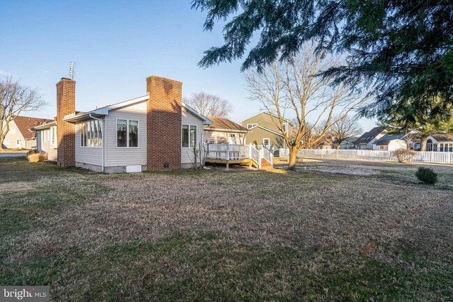 Building Photo - 521 Harbor Rd