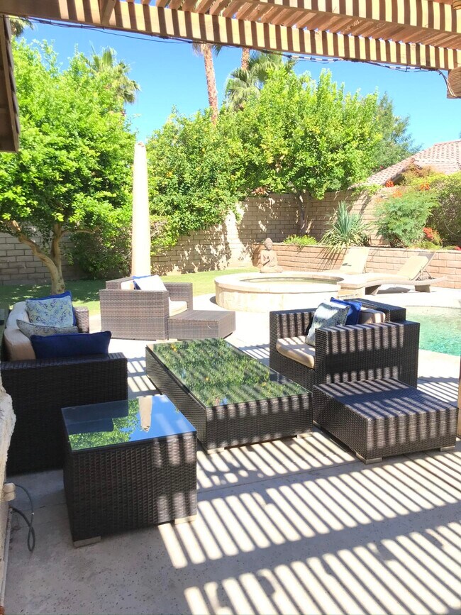 Building Photo - 78700 Maracas Ct