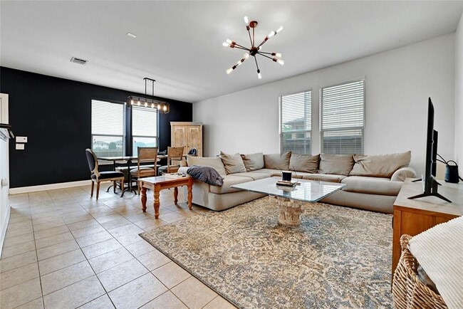 Foto del edificio - 6312 Bumpstead Dr