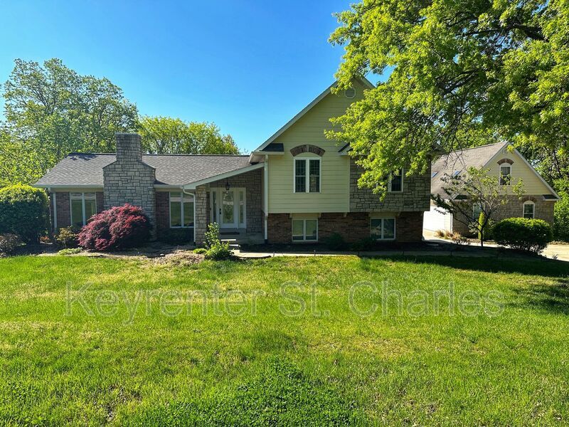 Primary Photo - 3022 Rockwood Trail