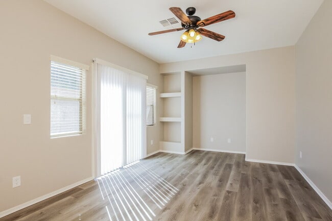 Building Photo - 10295 W Via Del Sol